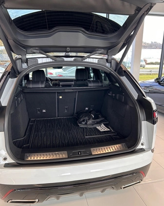 Land Rover Range Rover Velar cena 235000 przebieg: 73500, rok produkcji 2018 z Szubin małe 154
